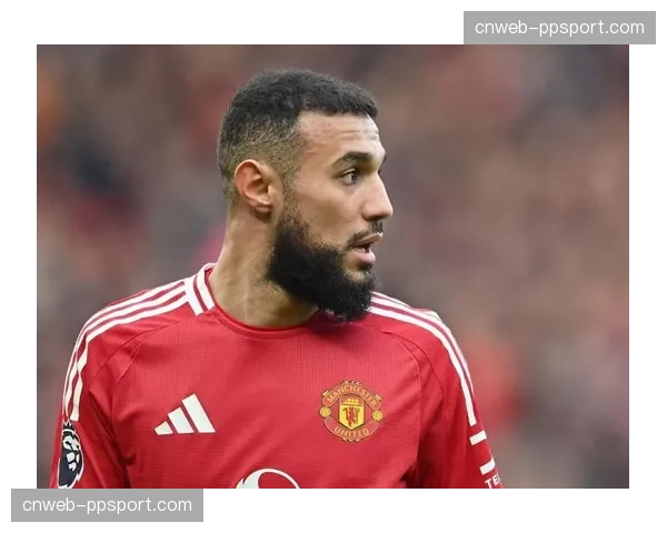 战术复盘：卡里克如何通过位置调整激活曼联进攻体系